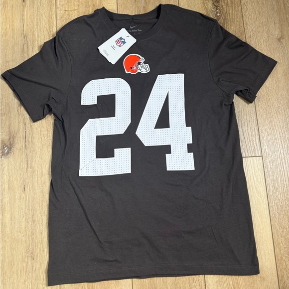 Nike Cleveland Browns 24 Chubb Brown Tshirt Men’s Medium NWT - Picture 8 of 10